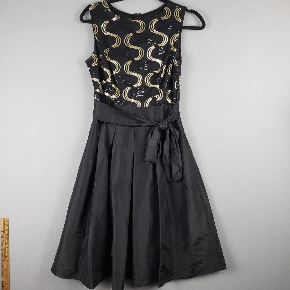Sangria 4 Sleeveless A-Line Midi‎ Dress Black Two Tone Sequin Lace Eveningwear